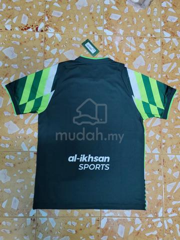 ITEM BARU_Baju Jersi MELAKA UNITED size L Green - photo 5 of 6