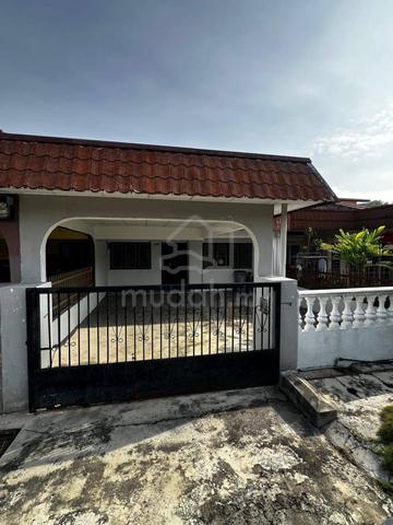 Ayer keroh height Melaka 1