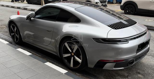 Porsche 911 Carrera 4S 992 High Spec|Direct Owner - 3