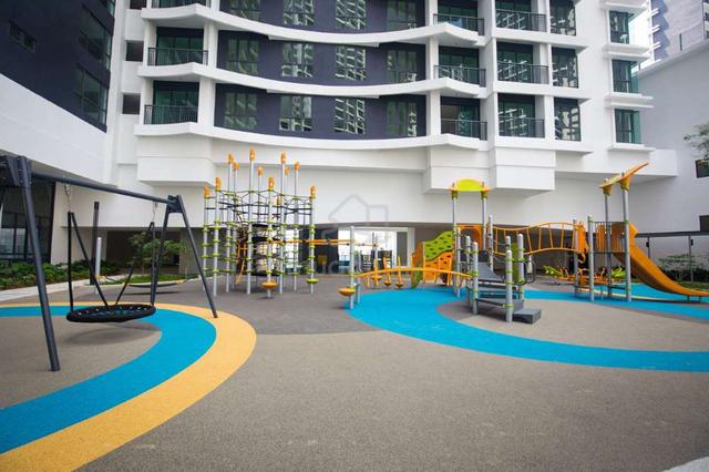 KL Traders Square Residences 1