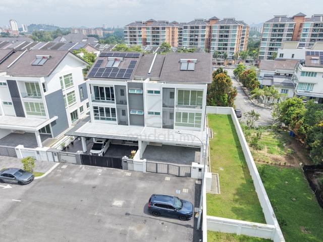 3sty Semi-D END LOT Taman Taming Indah 2,Bandar Sungai Long 1