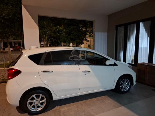 2017 Perodua MYVI 1.3 PREMIUM X MY11 M600 - 4