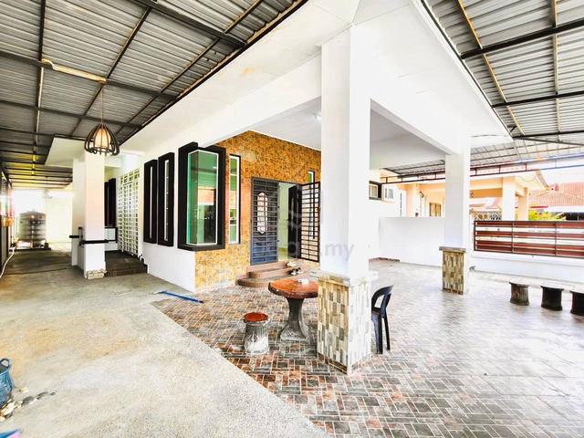 Semi D Cantik Dekat HUSM 1