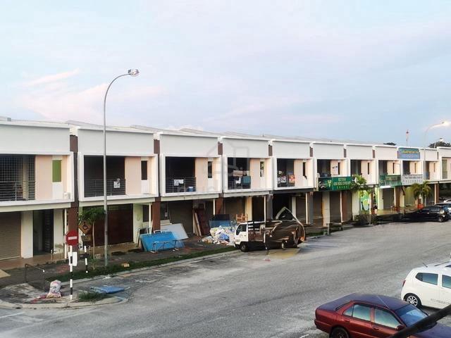 Bandar Parkland, Klang, 2 Storey Shop First Floor,LRT 3, Storage Use 1