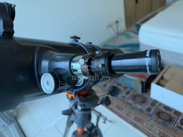 Celestron 31045 AstroMaster Reflector Telescope - photo 3 of 6