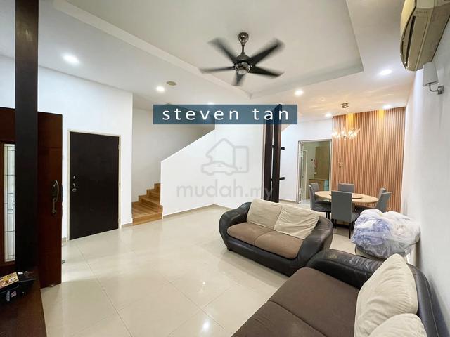 Spacious 2.5 Storey Terrace House for Sale 1