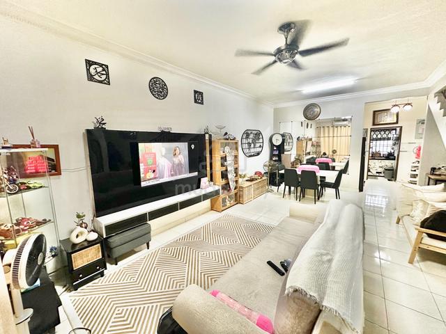 Taman Seri Austin Near Dato Onn Renovated Unit [ Below Market ] 1