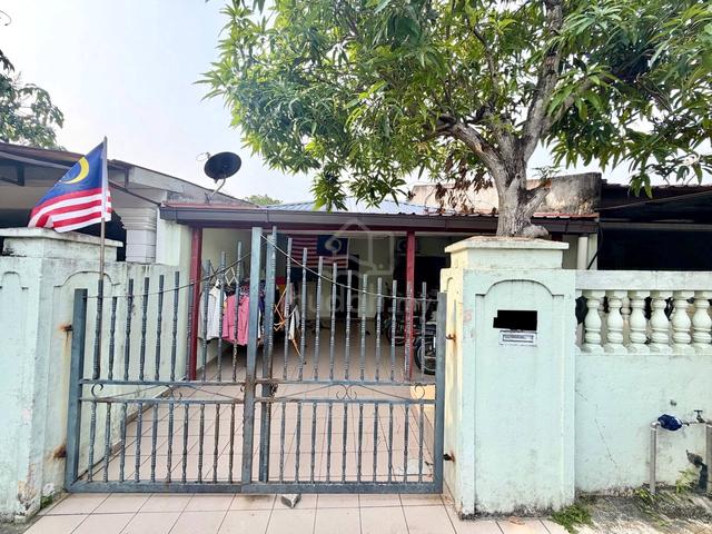 [FACING SURAU|FULL LOAN]1 Storey Jln Jelawat Satu Seksyen 17 Shah Alam 1