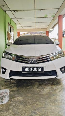 2015 Toyota COROLLA ALTIS 1.8 G (A) - 2