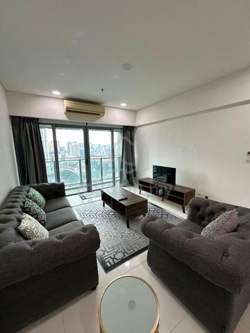 Mercu Summer Suites 1