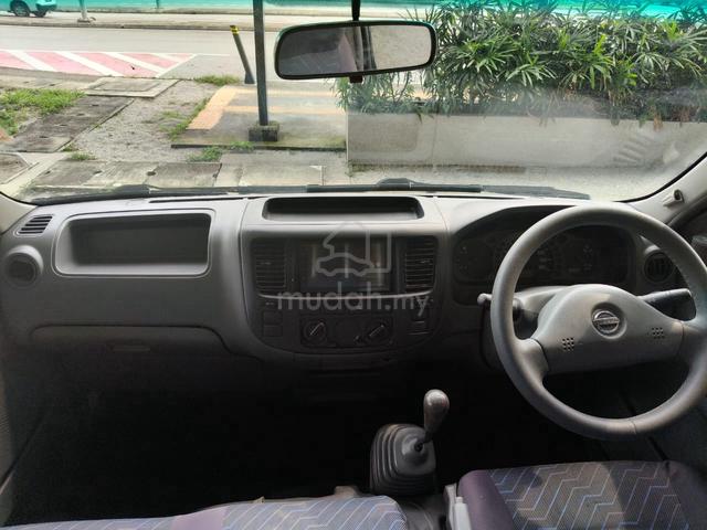 2011 Nissan URVAN 3.0 (M) PANEL VAN - 5