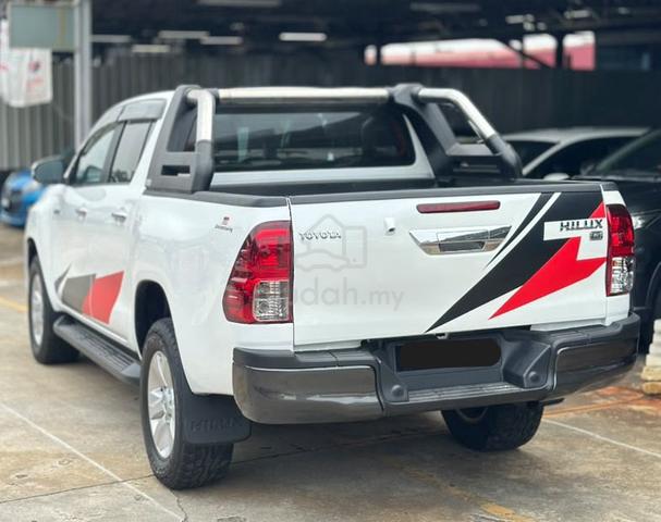 2016 Toyota HILUX 2.4 G VNT MY16 AN120 (A) - 2