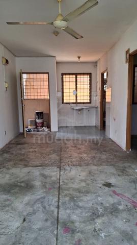 Taman Alam Perdana Apartment 5