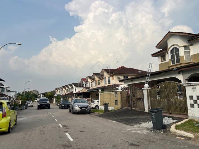 Bukit Indah Double Storey Renovated Sale Iskandar Puteri Nusa Bestari 1