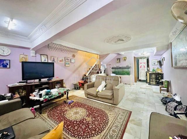 NEAR MRT+CHEAPEST+BELOW MV🔥 Double Storey Taman Serdang Raya 1
