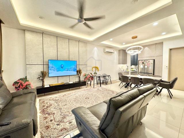 RENOVATED! Superlink 2-Storey, Maple Residence Laman View Cyberjaya 1