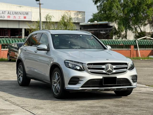 Mercedes GLC250 2.0 Amg 2017/19 **Free 5Years Warr - 1