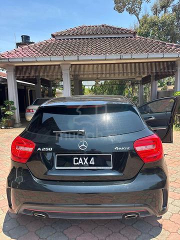2015 Mercedes Benz A250 2.0 AMG LINE (A) - 2