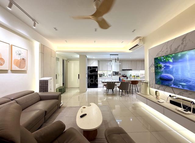 East Parc @ Menjalara 1