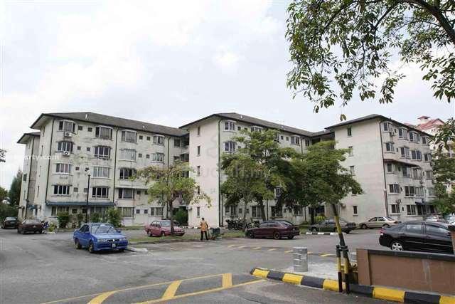 Bayview Court Apartments 1