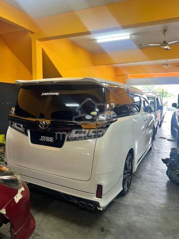 2015 Toyota VELLFIRE 3.5 EXECUTIVE LOUNGE GGH30W - 3