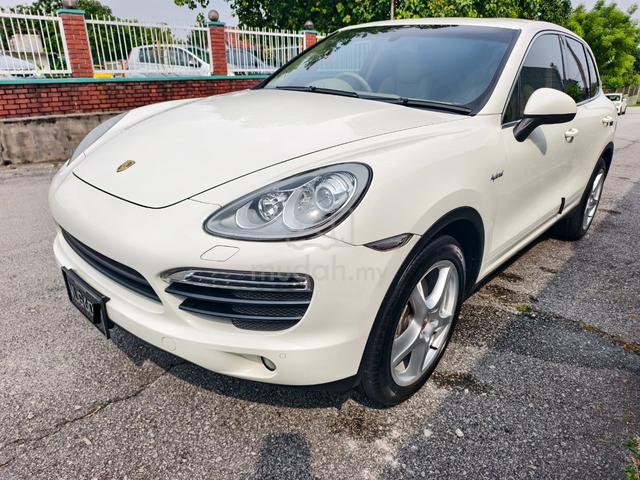 2011 Porsche CAYENNE 3.0 S HYBRID (A) 4 New Tyres - 3