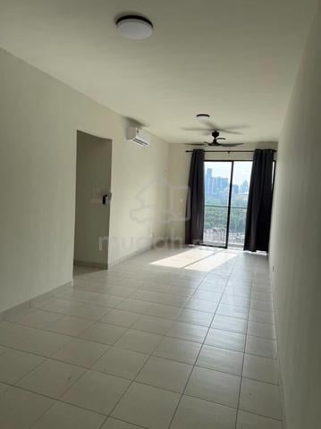 Residensi Max 1