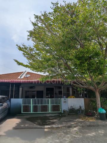 Rumah Freehold Lekir 1