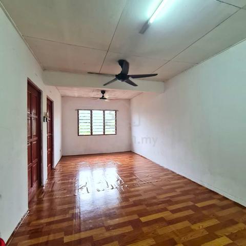 Apartment Idaman 1