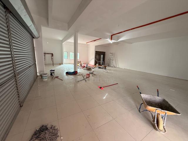 Corner Shoplot for Rent in Ara Damansara | Very Spacious 1