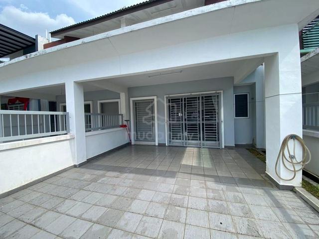 Seremban 2 Heights double sty house beside Plazo shoplot 1
