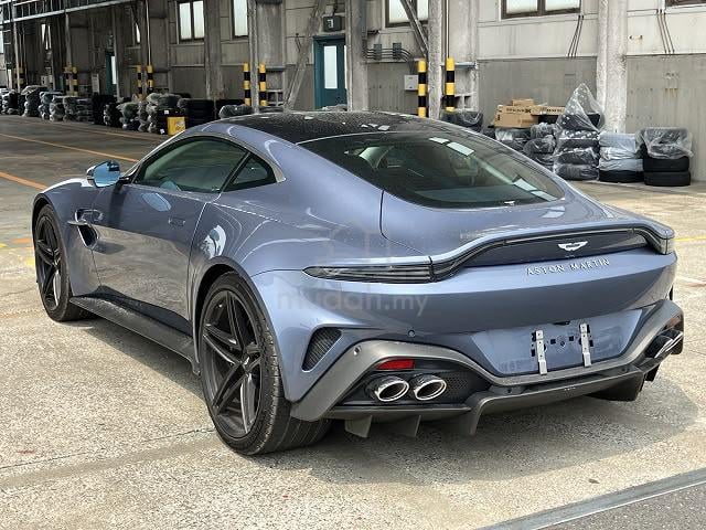 New Facelift 2025 Aston Martin VANTAGE 4.0 V8 - 2