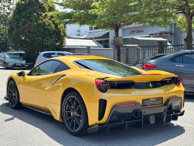 2016 Ferrari 488 GTB 3.9 V8 (A) - 3