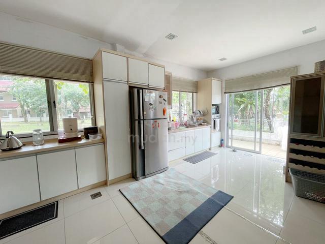 Valencia Sungai Buloh 3 Storey, Corner Lot North East Freehold 1