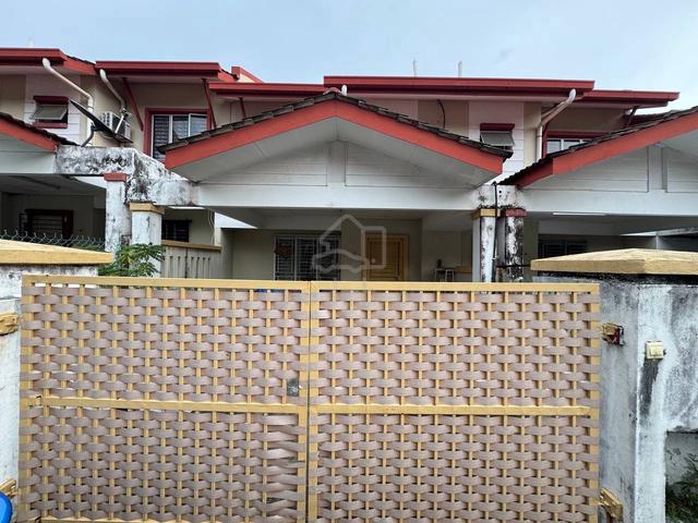 Double Storey Terrace Taman Aman Putri Sungai Buloh 1