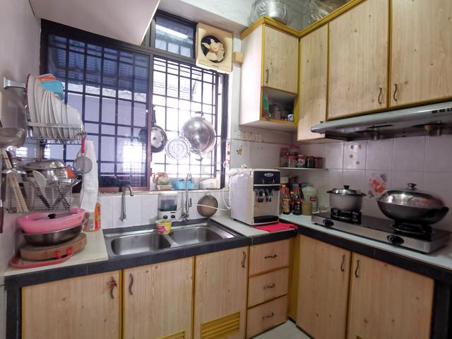 Penhill Condominium 4
