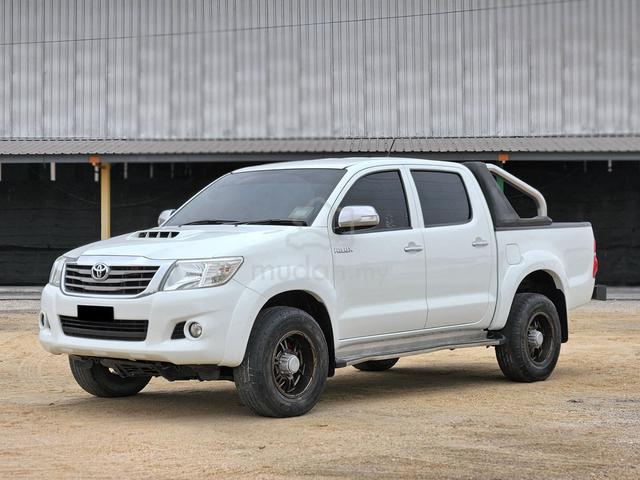 2014 Toyota HILUX 2.5 G VNT DUAL CAB (A) 3 THN WTY - 2