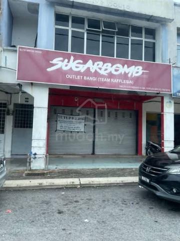 Kedai Untuk Disewa Bandar Seri Putra 1