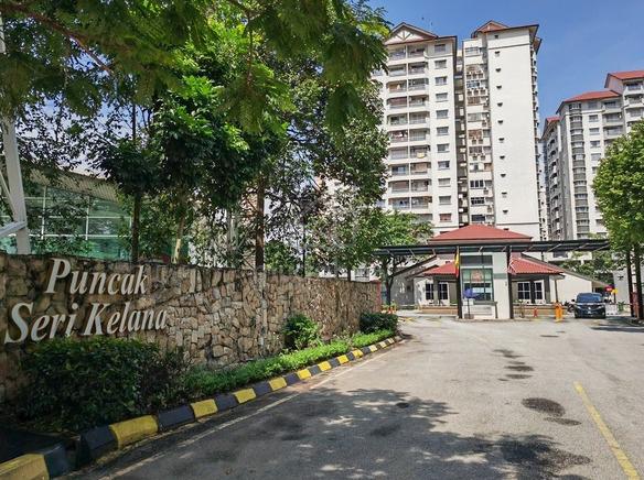 Master Bedroom Untuk Disewa β (Female) Ara Damansara 1