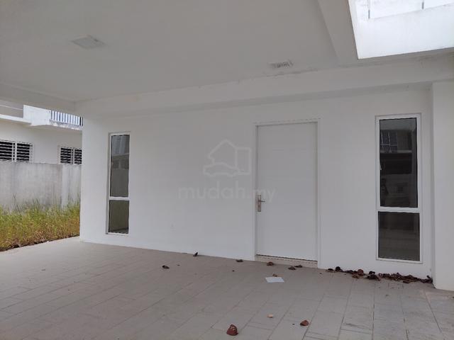 Are Sendayan end lot for rental 1