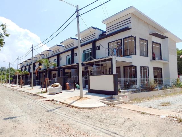1 UNIT CORNER LOT bersebelahan airport KUALA NERUS 1