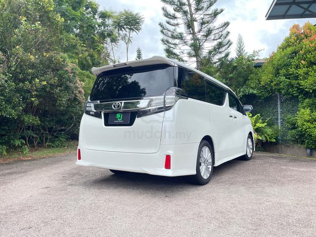 2017 Toyota VELLFIRE 2.5 ZA Black Interior - 2