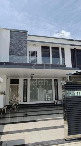 RINI RESIDENCE, MUTIARA RINI ✨ Below Market Value – Fully Renovated 1