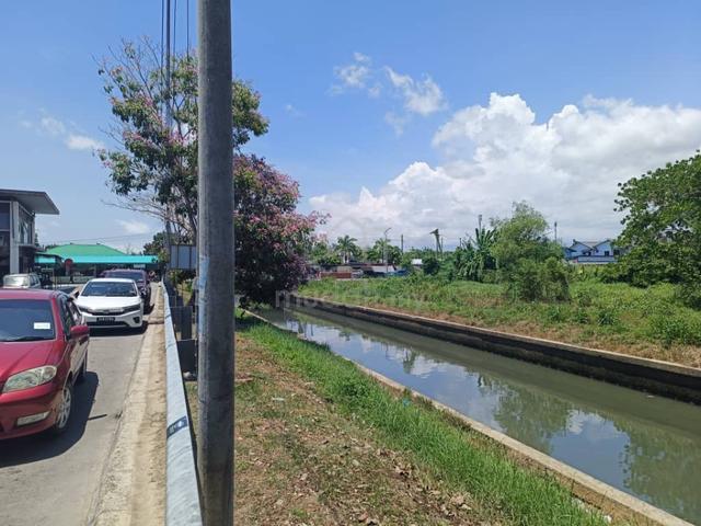 Cyber City Empty Land For Sale 2