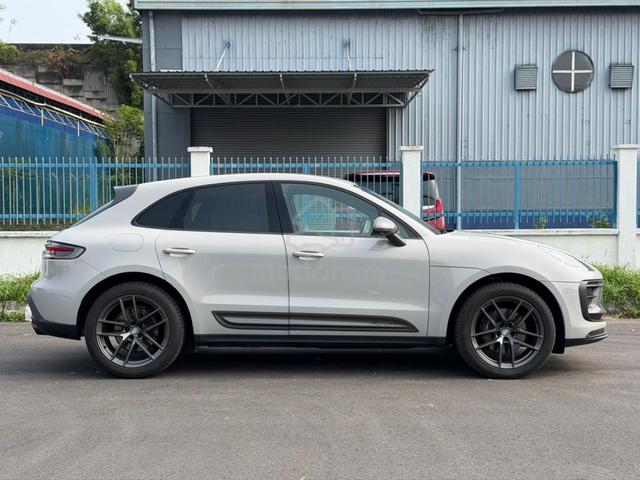 (GRADE 5A) Porsche MACAN T 2023 - 5