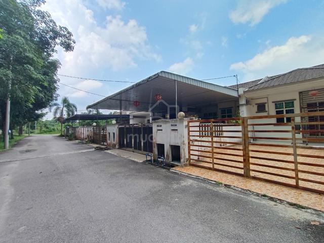 Teres 3 bilik Tidur Tmn CK Jaya, Pelagat, Jerteh 1