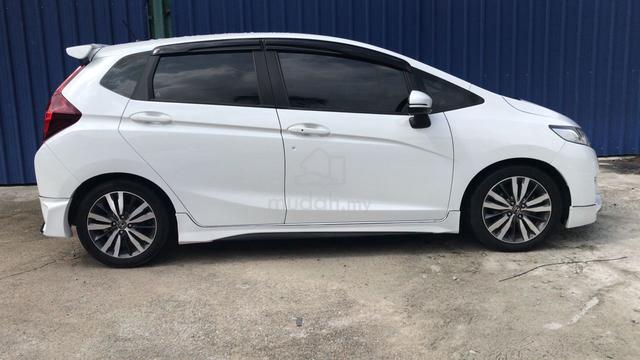 2015 Honda JAZZ 1.5 V (loan kedai) - 3