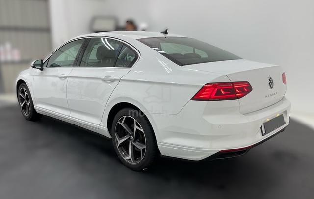 2022 Volkswagen PASSAT TSI ELEGANCE 2.0L (A) - 4