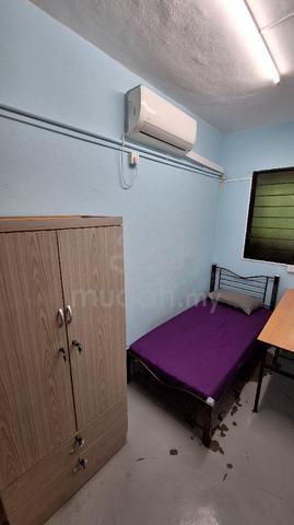 Female Single Room At Georgetown 1
