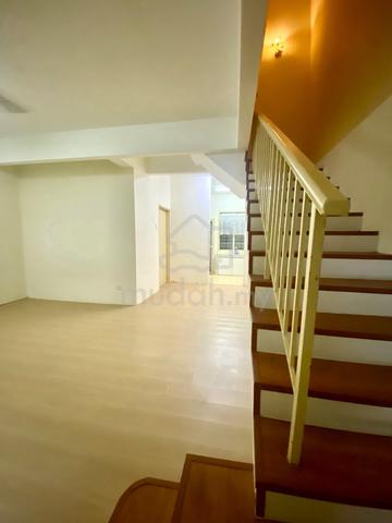 100% loan double storey Seri Pristana saujama utama for sale 1